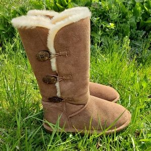 Bear Paw Tan Fur Lined Boots